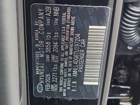 New 2026 Hyundai Elantra SE FWD image 31