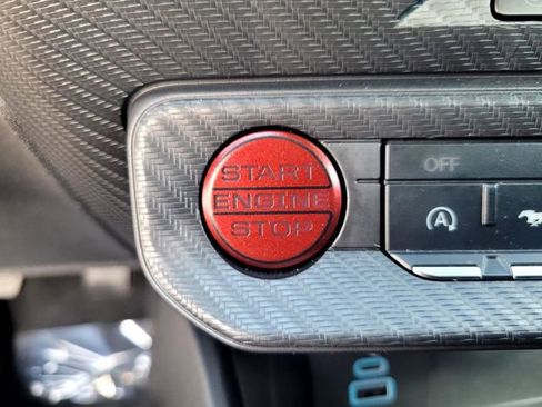 Certified 2025 Ford Mustang GT image 18