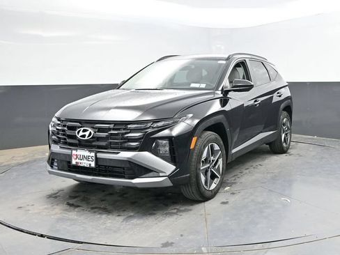 Used 2025 Hyundai Tucson SEL AWD/4WD image 8