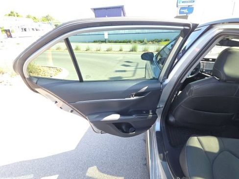 Used 2020 Toyota Camry XSE w/ Driver Assist Package FWD image 31
