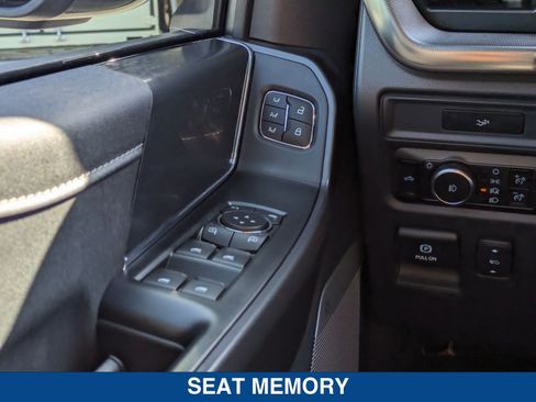 New 2026 Ford F150 Lariat w/ Equipment Group 501A Mid AWD/4WD image 44