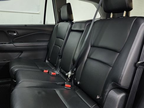 Used 2019 Honda Pilot EX-L image 17