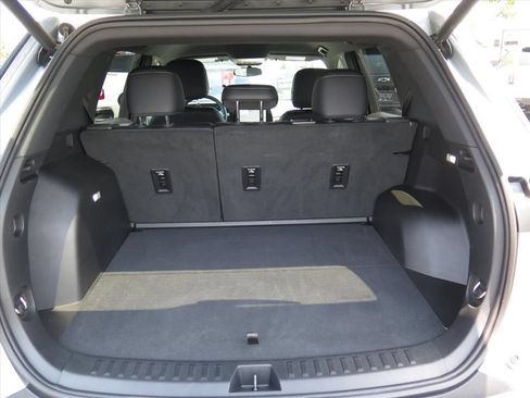 Used 2026 Chevrolet Equinox LT w/ Convenience Package II FWD image 17