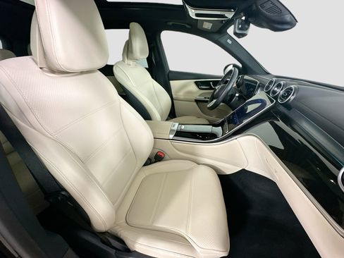 Certified 2024 Mercedes-Benz GLC 300 4MATIC image 35