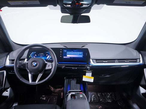 Used 2026 BMW X1 xDrive28i AWD/4WD image 10