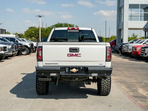 Used 2018 GMC Sierra 1500 SLT AWD/4WD image 8