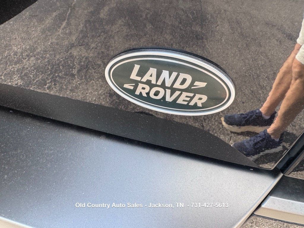 Used 2021 Land Rover Defender 90 X-Dynamic S AWD/4WD image 9