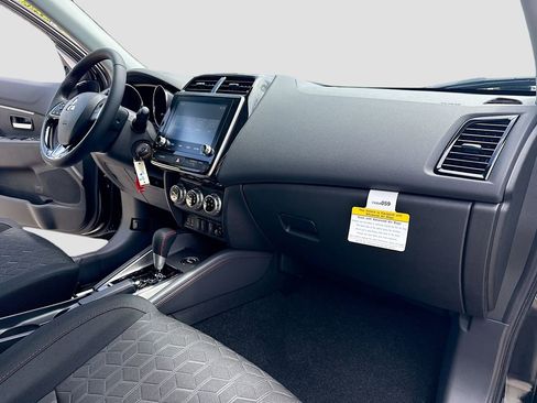 New 2026 Mitsubishi Outlander Sport LE AWD/4WD image 30