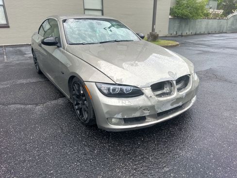 Used 2007 BMW 328i Convertible RWD image 3