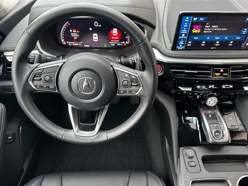 Certified 2025 Acura MDX FWD image 15