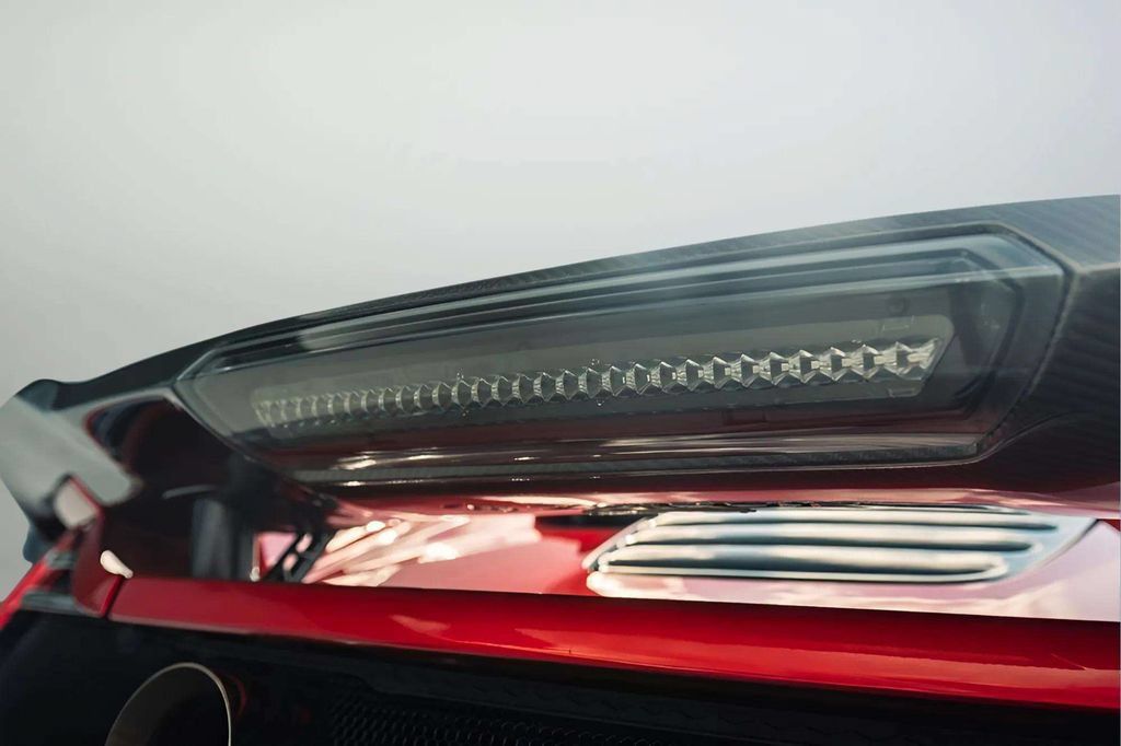 Used 2012 McLaren MP4-12C Coupe RWD image 21
