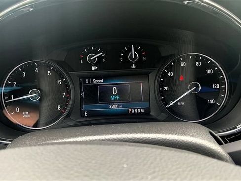 Used 2022 Buick Encore Preferred w/ Safety Package AWD/4WD image 12