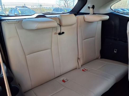 Used 2020 Toyota Highlander Limited image 25