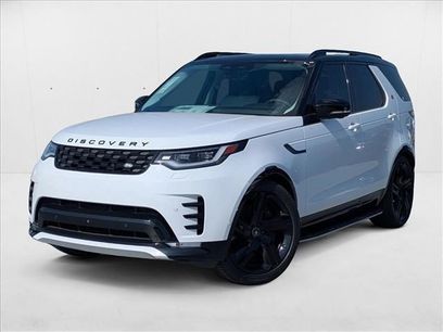 New 2025 Land Rover Discovery Dynamic SE