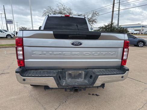 Used 2022 Ford F250 XLT w/ XLT Value Package image 6