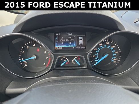 Used 2015 Ford Escape Titanium image 29