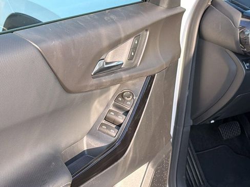 New 2026 Chevrolet Equinox LT w/ Safety and Technology Package FWD image 16