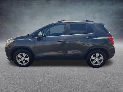 Used 2019 Chevrolet Trax LT FWD image 7