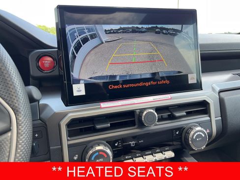 Used 2024 Toyota Tacoma TRD Off-Road w/ TRD Off Road Upgrade Package AWD/4WD image 4