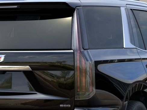 New 2026 Cadillac Escalade Luxury AWD/4WD image 11