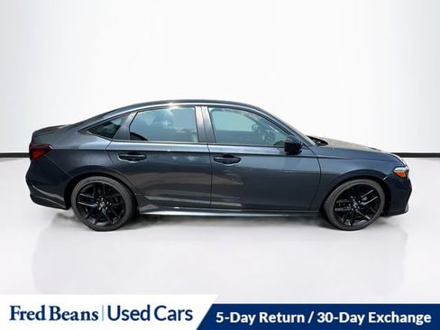 Used 2025 Honda Civic Sport image 11
