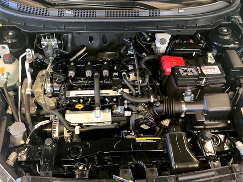 Used 2024 Nissan Kicks S image 29