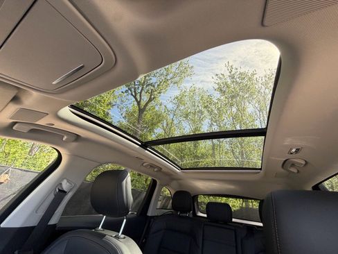 New 2026 Lincoln Nautilus Reserve AWD/4WD image 36