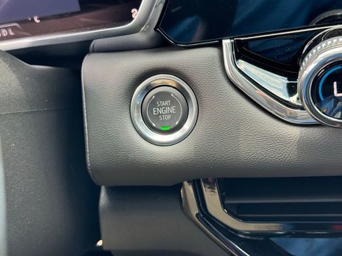 New 2026 GMC Canyon Elevation w/ Convenience Package image 27