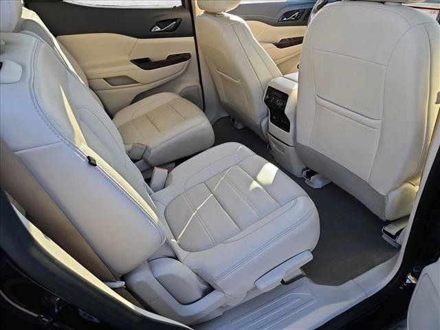 Used 2021 GMC Acadia Denali w/ Denali Technology Package FWD image 23