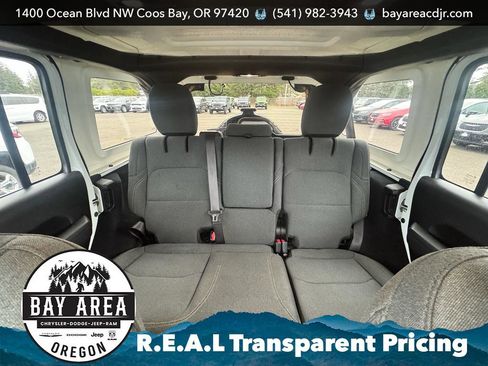 Used 2024 Jeep Wrangler Willys image 18