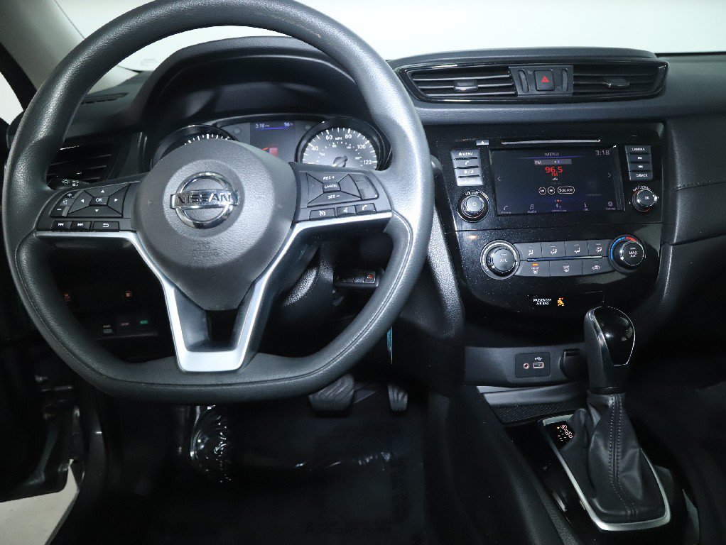 Used 2018 Nissan Rogue S AWD/4WD image 28