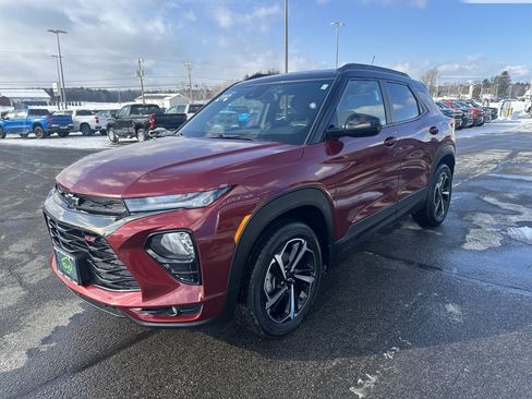 Certified 2023 Chevrolet TrailBlazer RS w/ Sun and Liftgate Package image 3