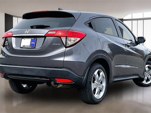 Certified 2019 Honda HR-V LX image 6