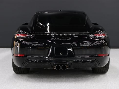 Used 2025 Porsche 718 Cayman S w/ Sportdesign Package RWD image 35