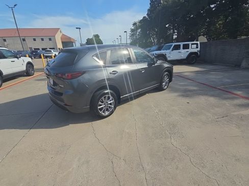 Used 2025 MAZDA CX-5 AWD 2.5 S w/ Preferred Package image 7