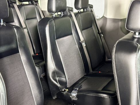 Used 2020 Ford Transit 350 XL image 39