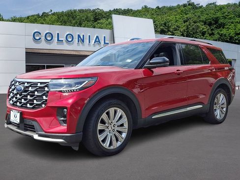 Certified 2025 Ford Explorer Platinum w/ LUX Leather Package AWD/4WD image 3