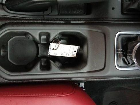 Used 2024 Jeep Wrangler Unlimited Rubicon 392 image 50