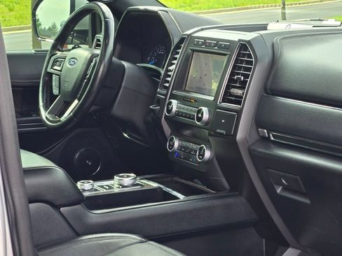 Used 2020 Ford Expedition Max Limited w/ Equipment Group 301A AWD/4WD image 9