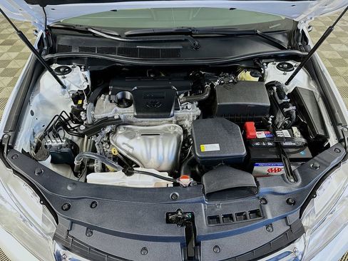 Used 2016 Toyota Camry XLE FWD image 35