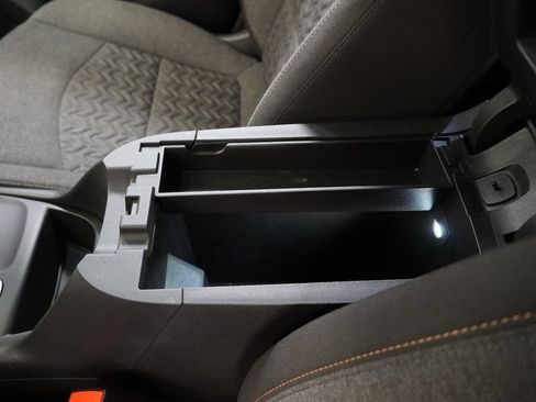 Used 2023 Chevrolet Equinox LT FWD image 24