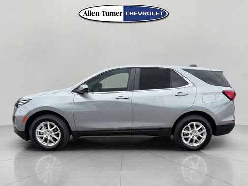 Used 2024 Chevrolet Equinox LT AWD/4WD image 6