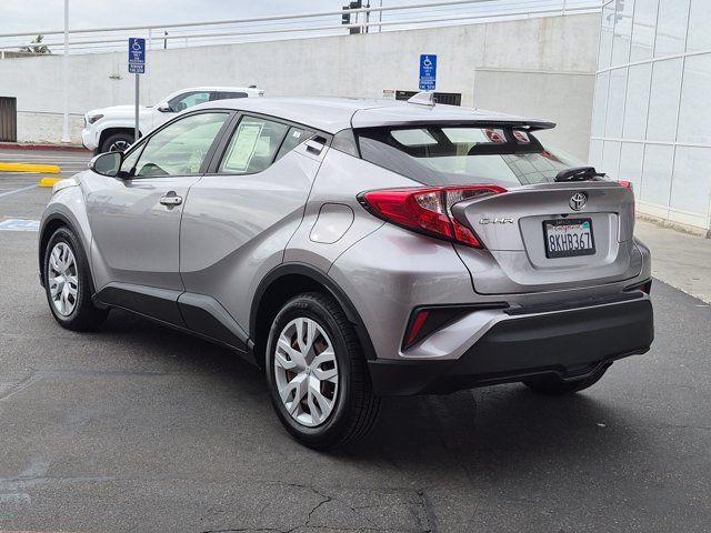 Used 2019 Toyota C-HR LE FWD image 11