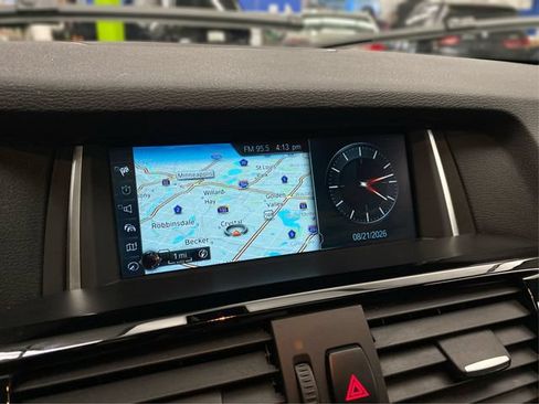 Used 2017 BMW X3 sDrive28i RWD image 31
