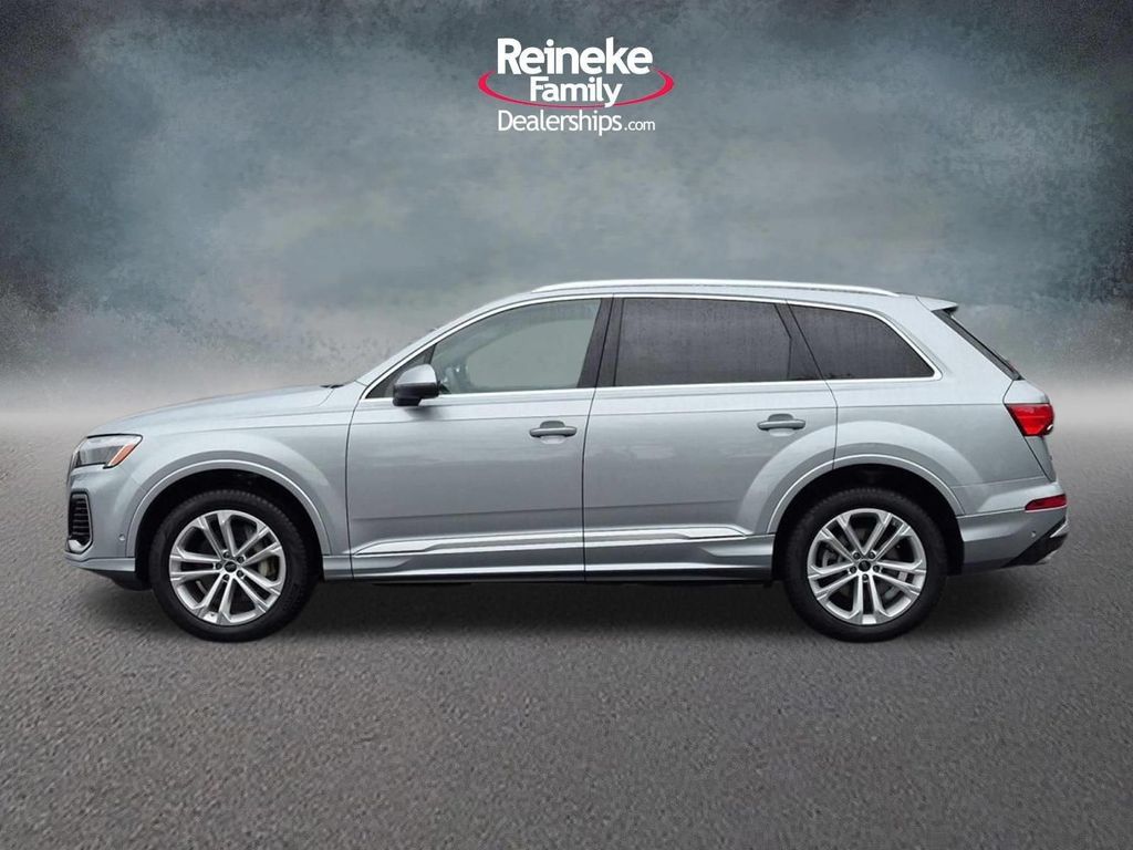 Used 2025 Audi Q7 3.0T Premium Plus AWD/4WD image 10