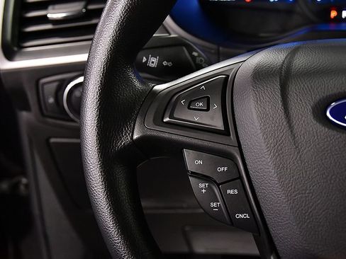 Used 2024 Ford Edge SE AWD/4WD image 19