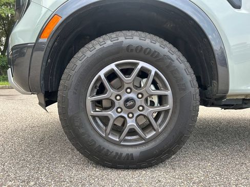 Used 2024 Ford Ranger XLT RWD image 7