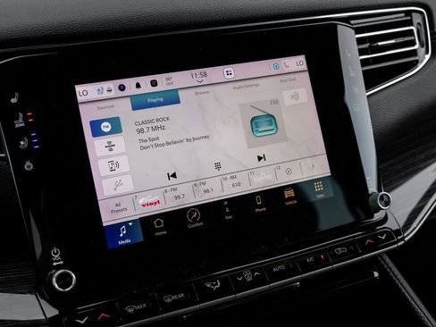 Used 2022 Jeep Wagoneer Series III w/ Premium Group I image 44