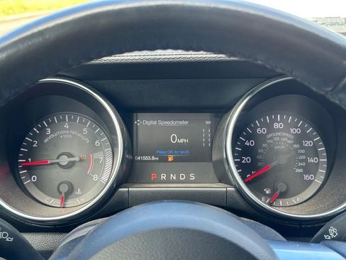 Used 2022 Ford Mustang Convertible w/ Black Accent Package image 22