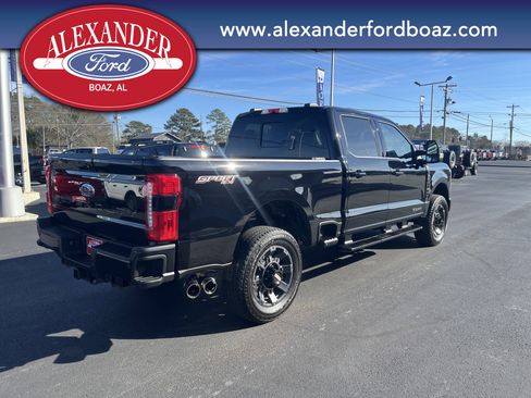 Used 2024 Ford F250 Lariat w/ Lariat Ultimate Package image 4